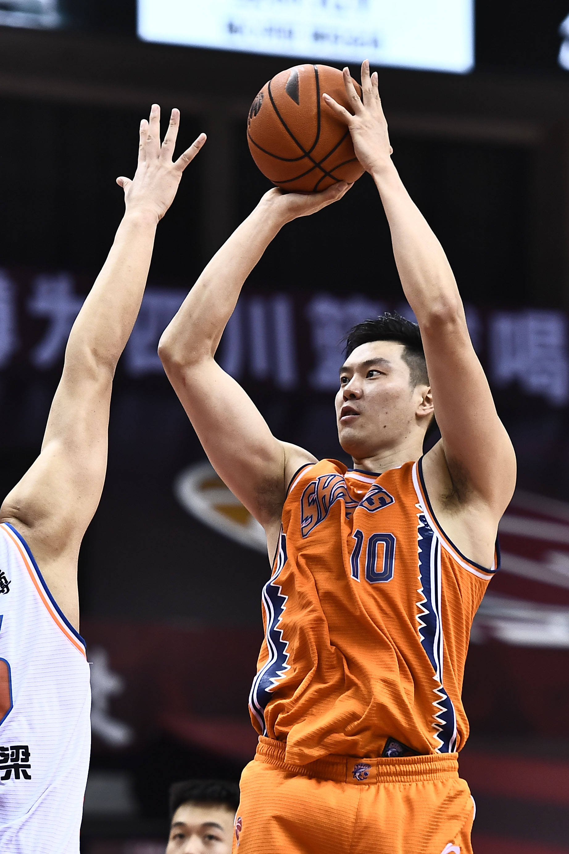 ‘十大外围足球平台app’篮球第二阶段——CBA复赛:上海长胜四川五粮金尊(图6)